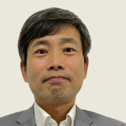Mr Iwaguro_Mitsui-soko.png